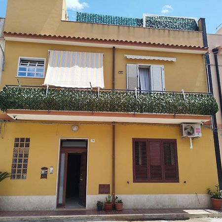 Mare Monti Apartment Avola Bagian luar foto